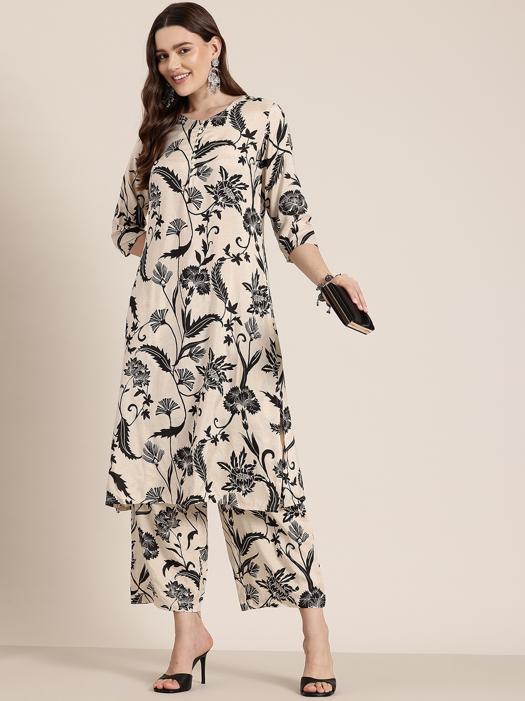 

HERE&NOW Floral Printed Linen Kurta With Palazzos, Beige