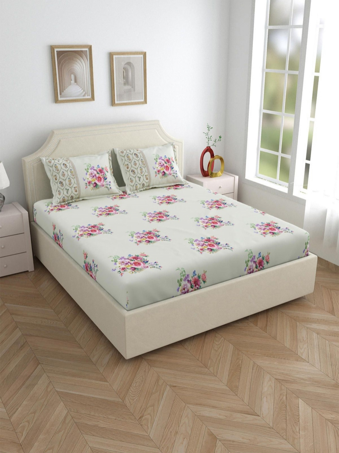 

Salona Bichona Off White Printed 300 TC Pure Cotton King Bedsheet With 2 Pillow Covers