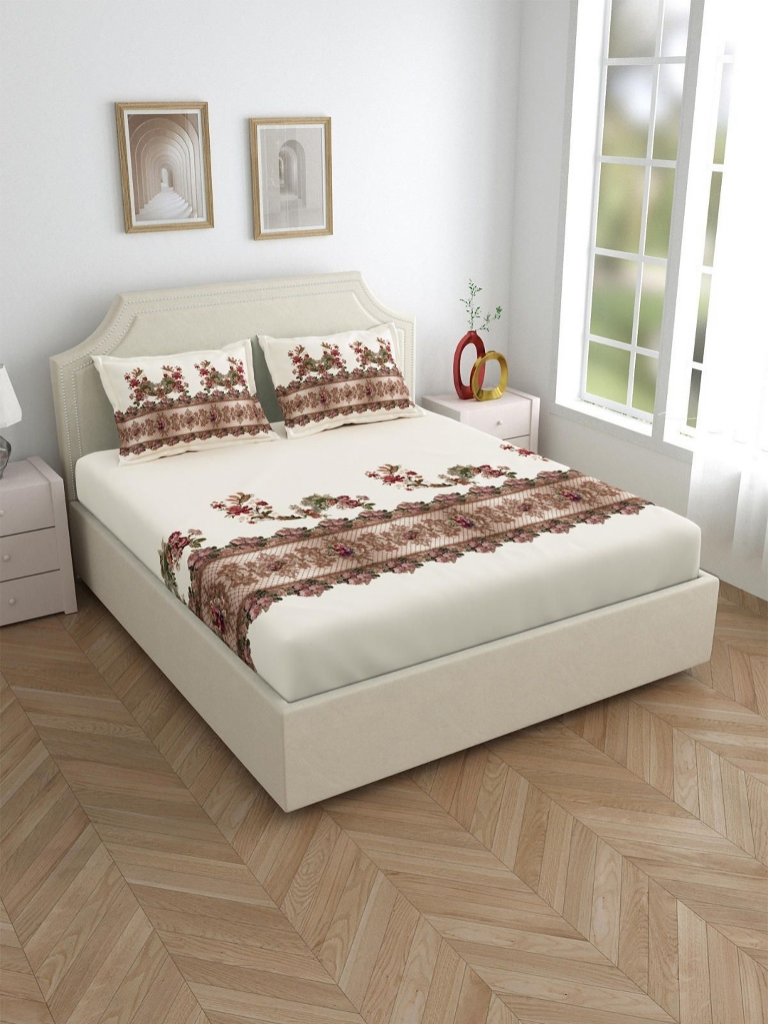 

Salona Bichona Off White Printed 300 TC Pure Cotton King Bedsheet With 2 Pillow Covers