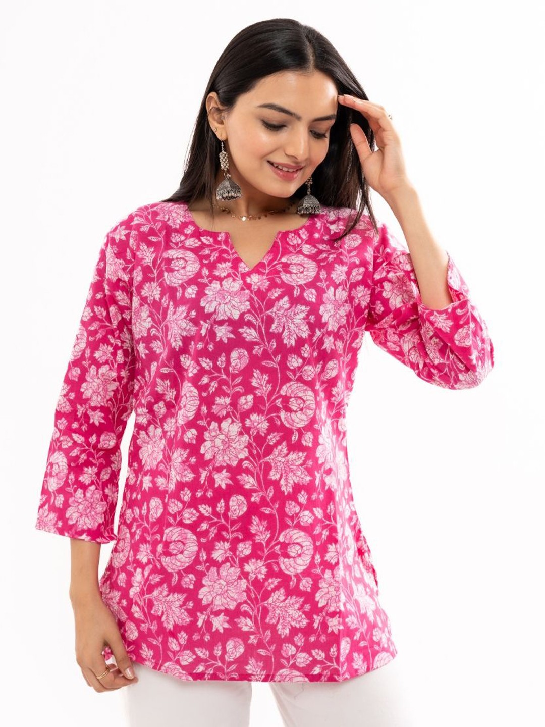 

EKISHA Floral Printed Tunic, Pink