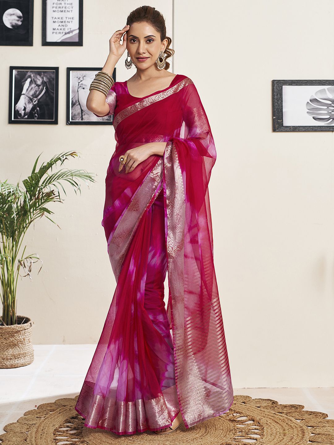 

Satrani Tie and Dye Zari Organza Saree, Red