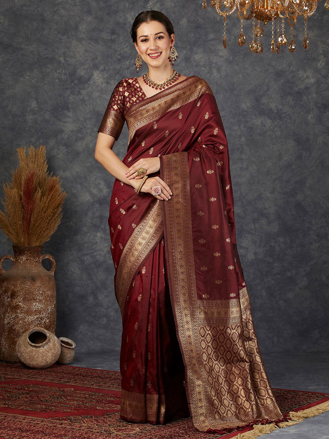 

Satrani Woven Design Zari Saree, Maroon