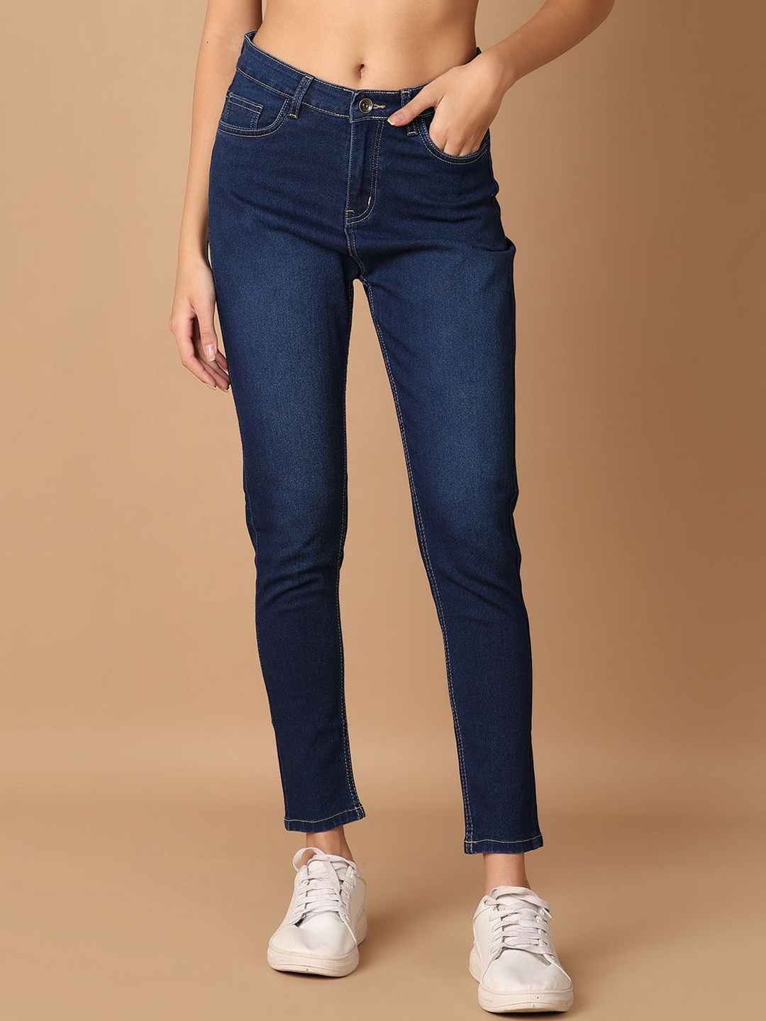 

V-Mart Women Light Fade High-Rise Cropped Denim Jeans, Blue