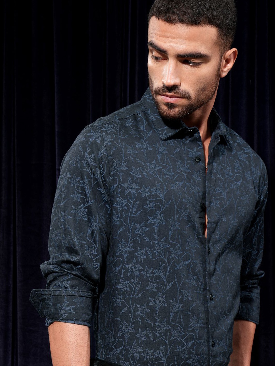 

LOCOMOTIVE Luxe Men Jacquard Textured Occasion Shirt, Navy blue