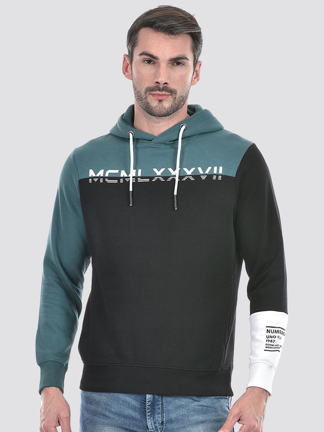 

Numero Uno Men Colourblocked Printed Hooded Sweatshirt, Multi