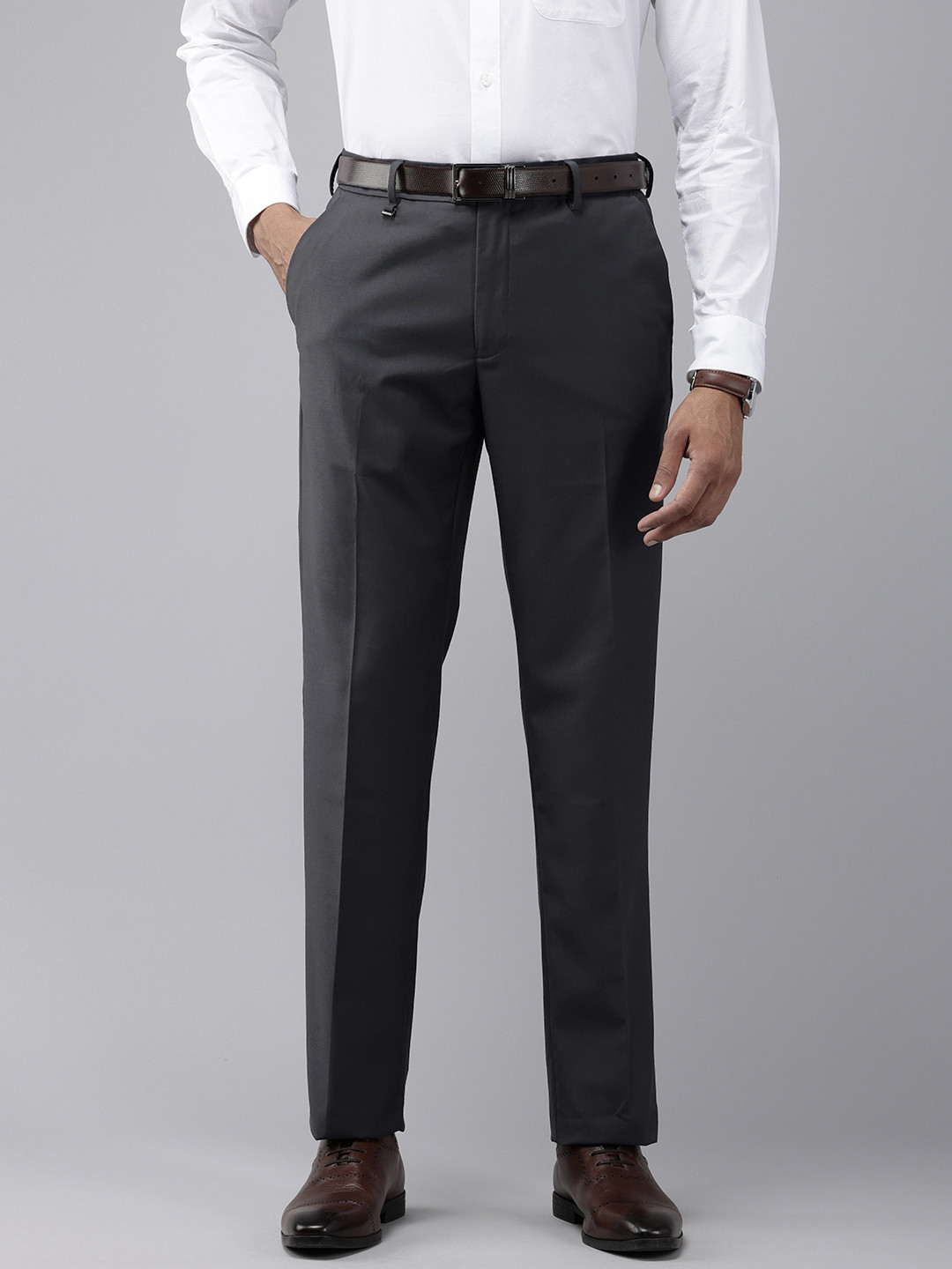 

Van Heusen Men Slim Fit Formal Trousers, Grey