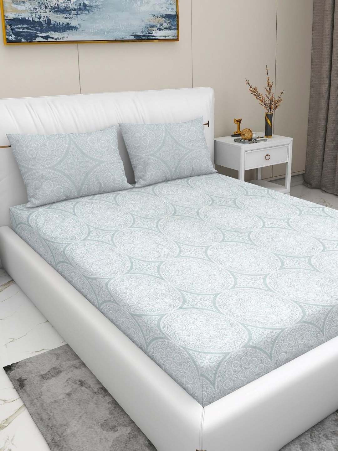 

RD TREND Grey & White Printed 210 TC Pure Cotton King Bedsheet & 2 Pillow Covers