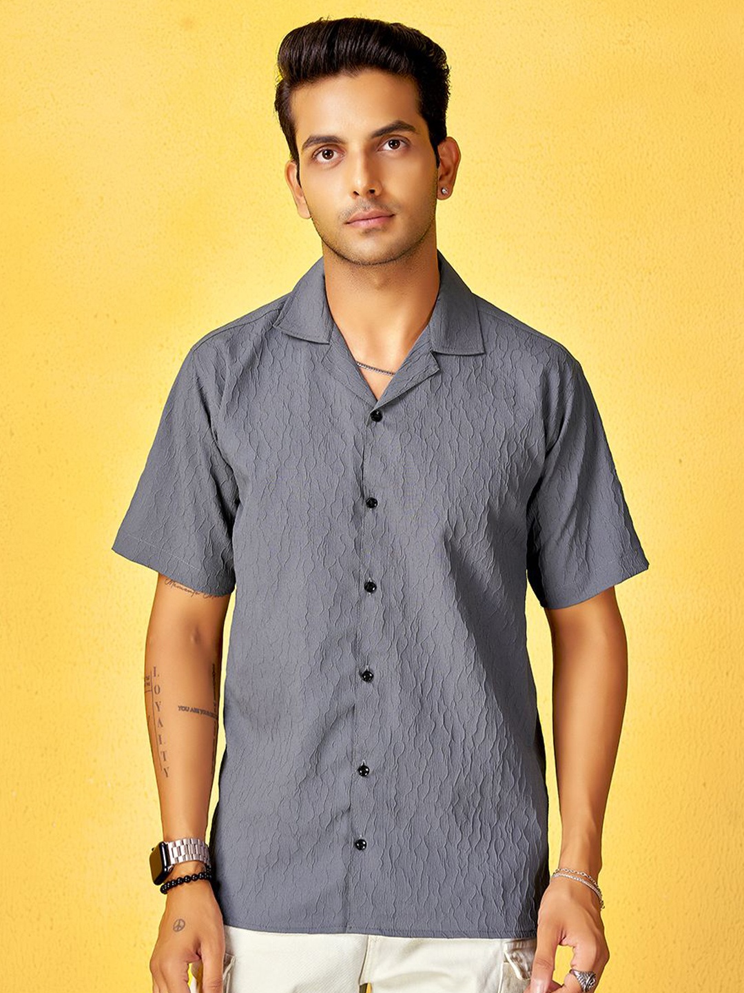

HARPITA Men Comfort Striped Casual Shirt, Grey