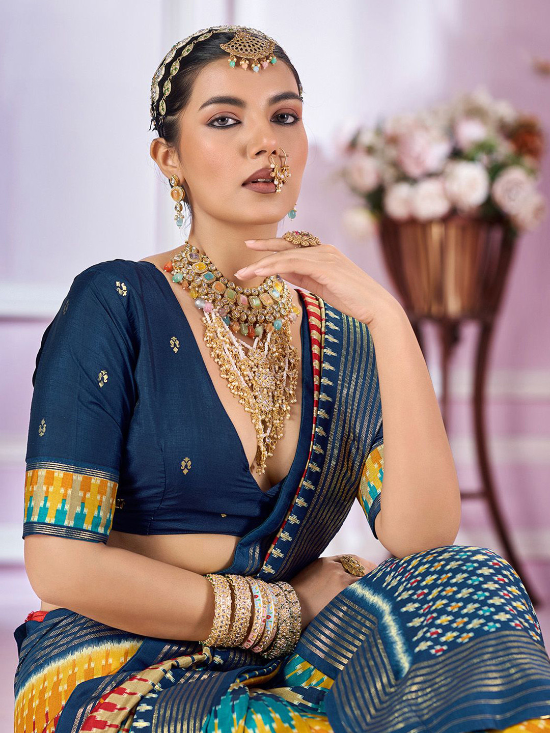 

Mitera Ethnic Motifs Zari Banarasi Saree, Navy blue