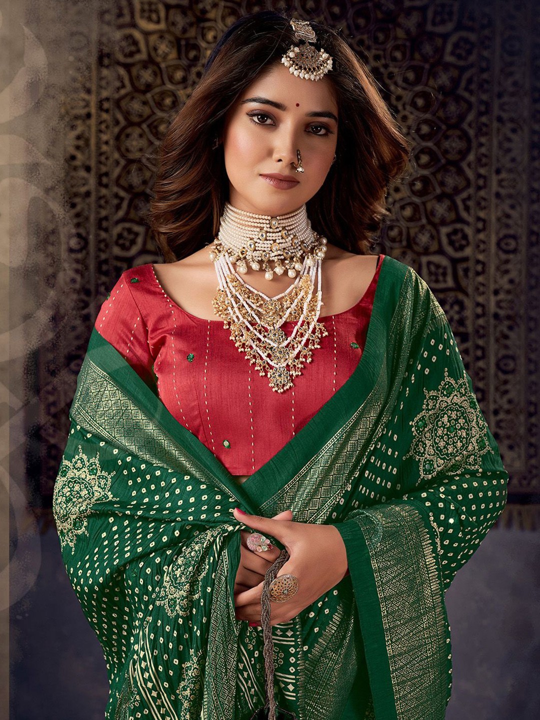 

Mitera Mirror Work Bandhani Saree, Green
