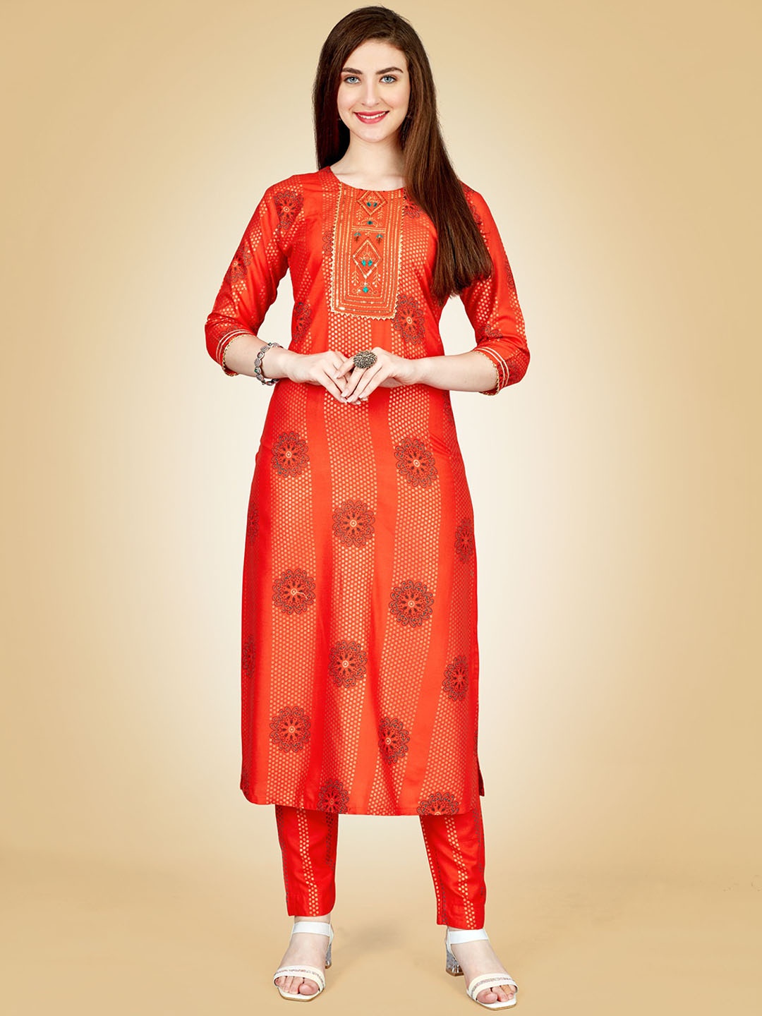 

Rujave Floral Printed Thread Work Straight Kurta With Churidar, Orange