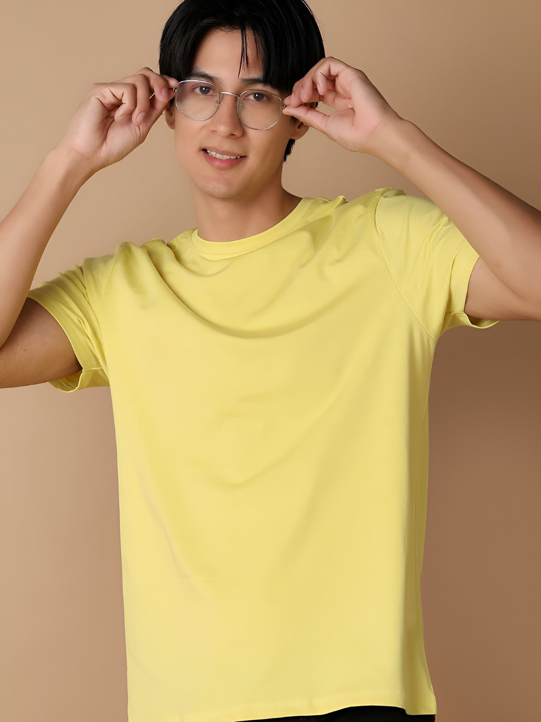 

V-Mart Men Solid Round Neck Cotton Slim Fit T-shirt, Yellow