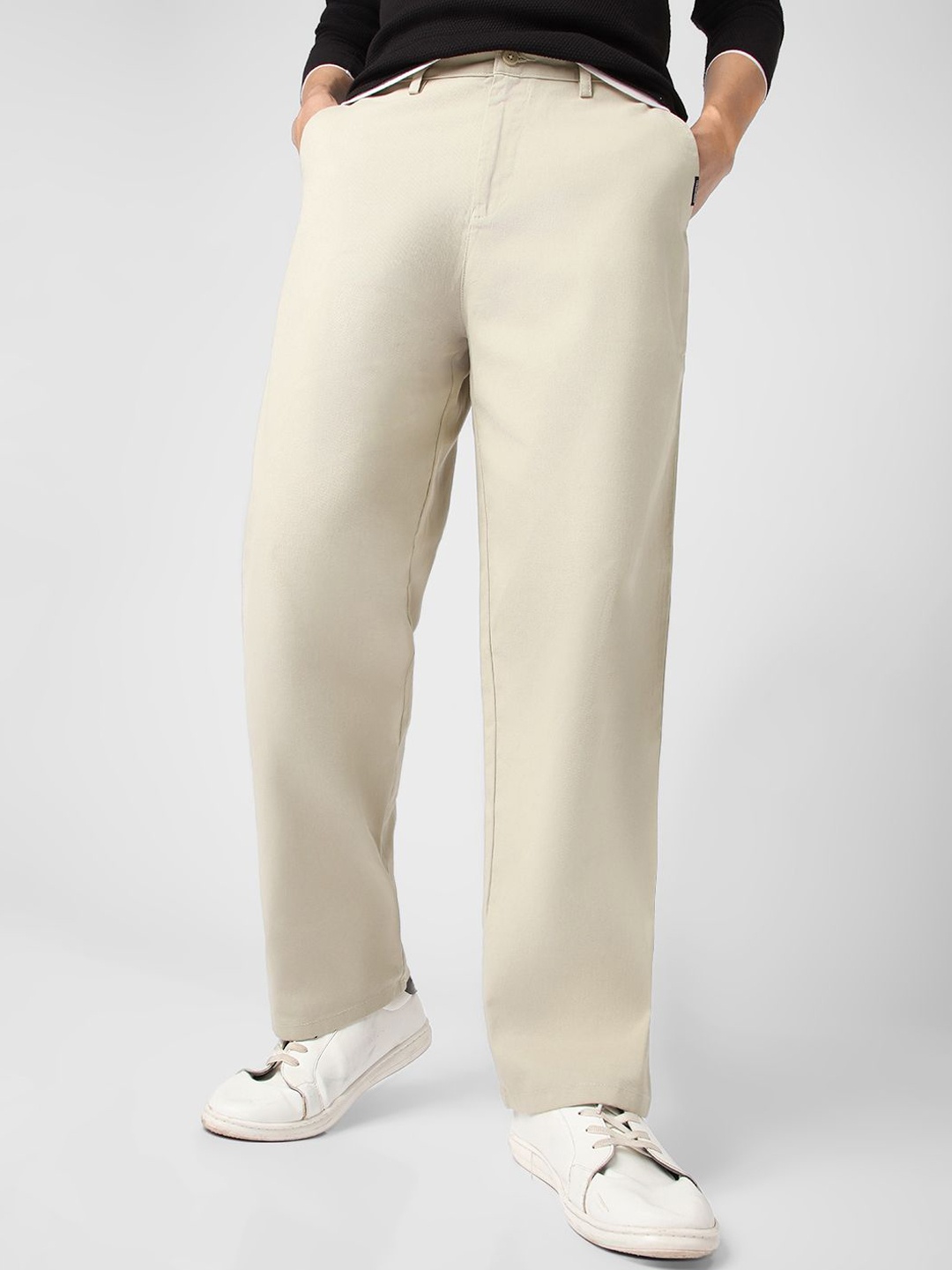 

Urbano Fashion Men Solid Non Stretchable Loose Baggy Fit Chino Trousers, Off white