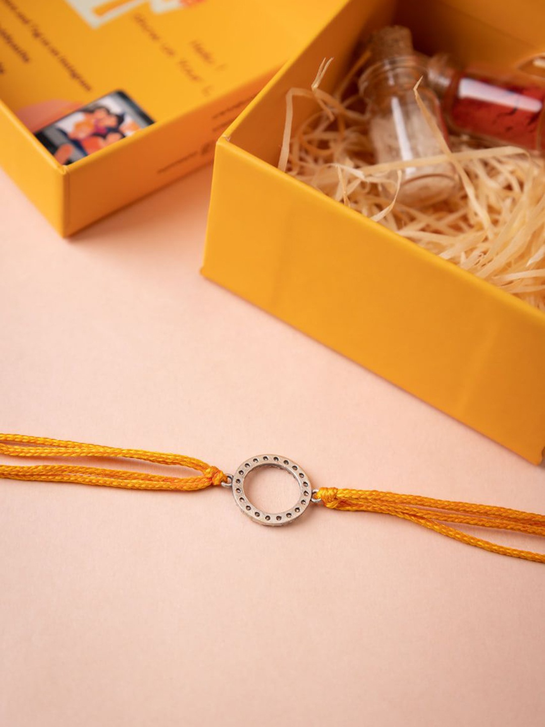 

Shyle 925 Sterling Silver Adya Fine Infinity Band Thread Rakhi