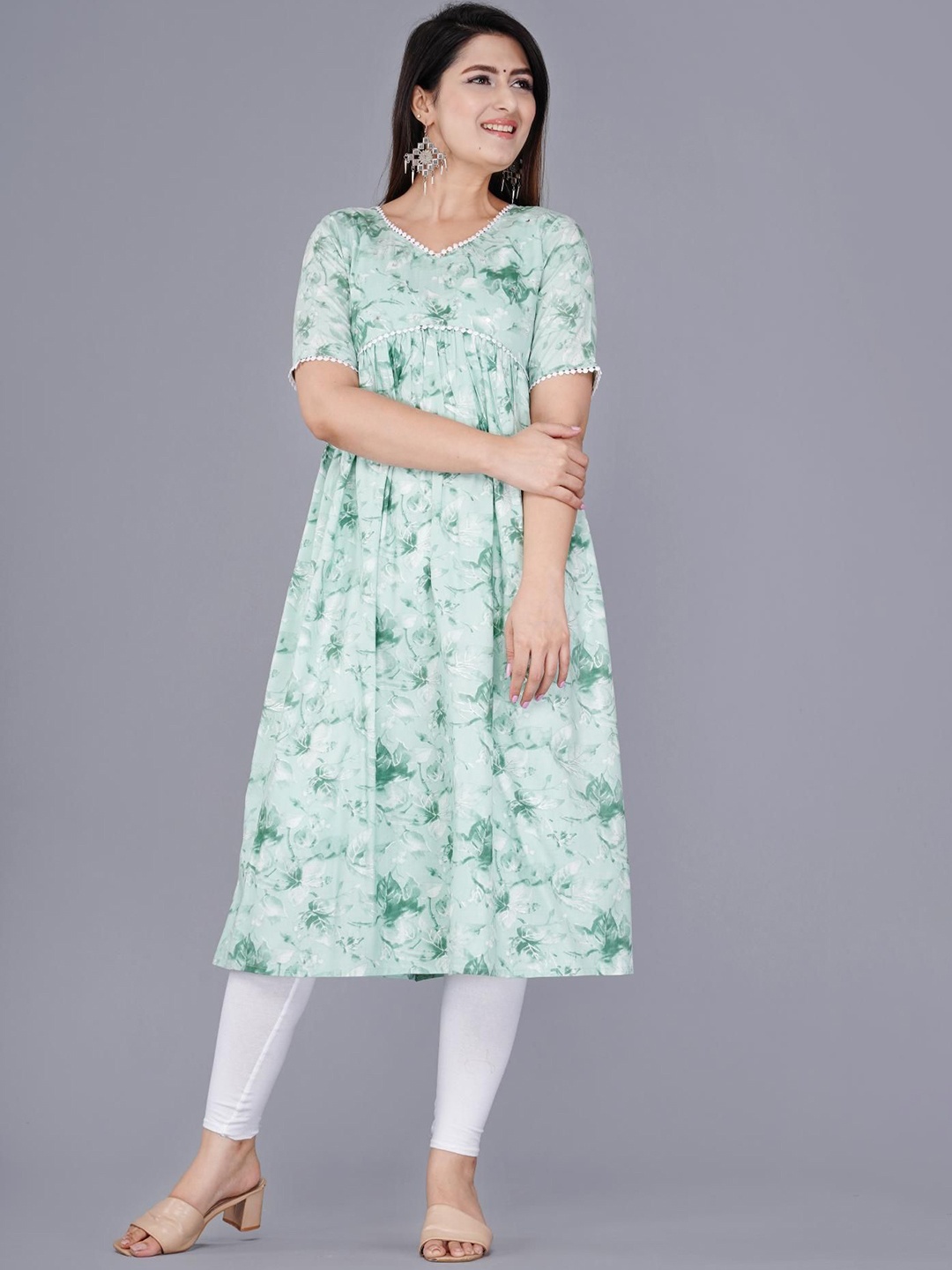 

Mintmarie Abstract Printed V-Neck Anarkali Kurta, Sea green