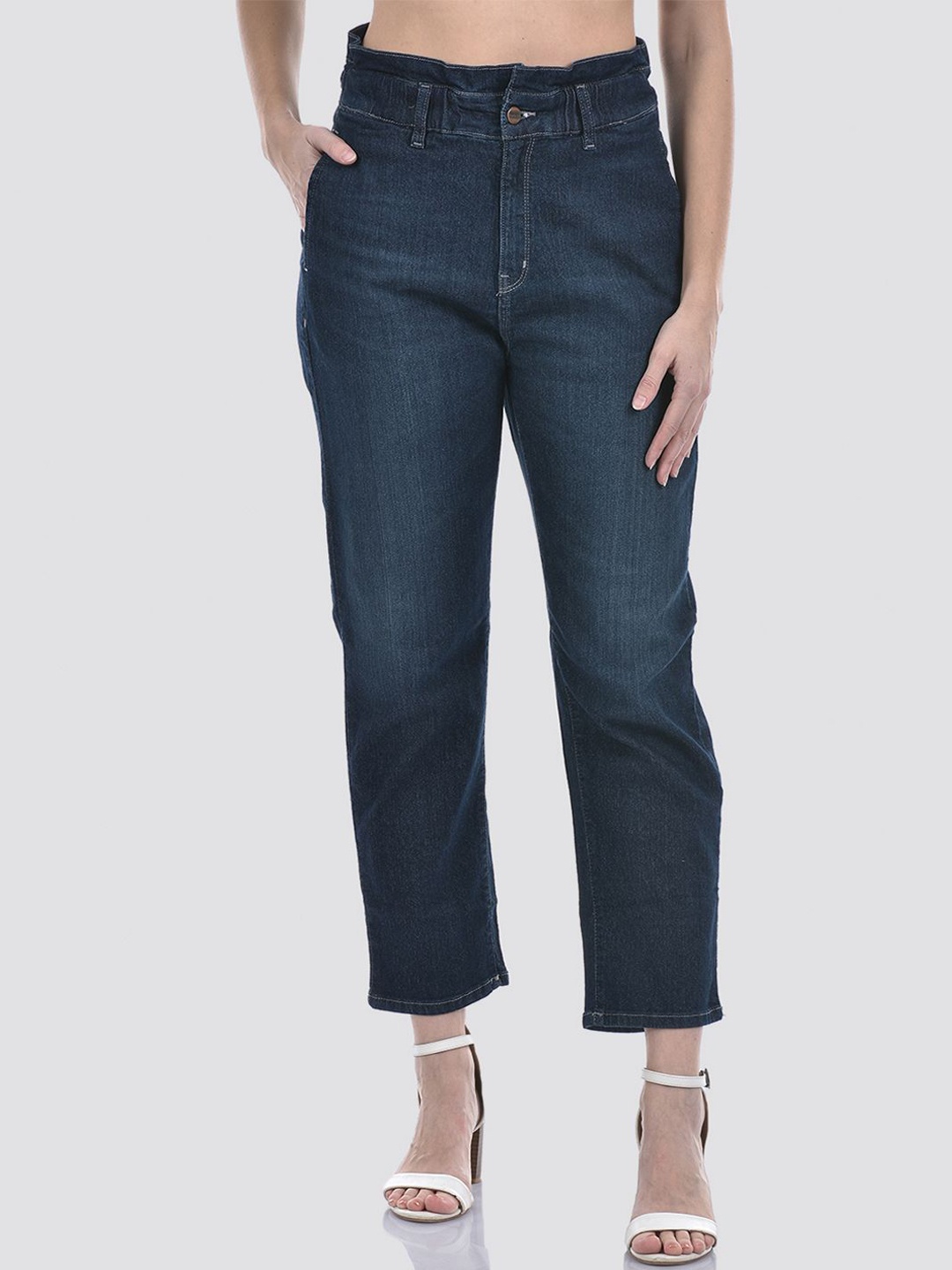 

Numero Uno Women Solid Tapered Fit Sustainable Stretchable Jeans, Blue