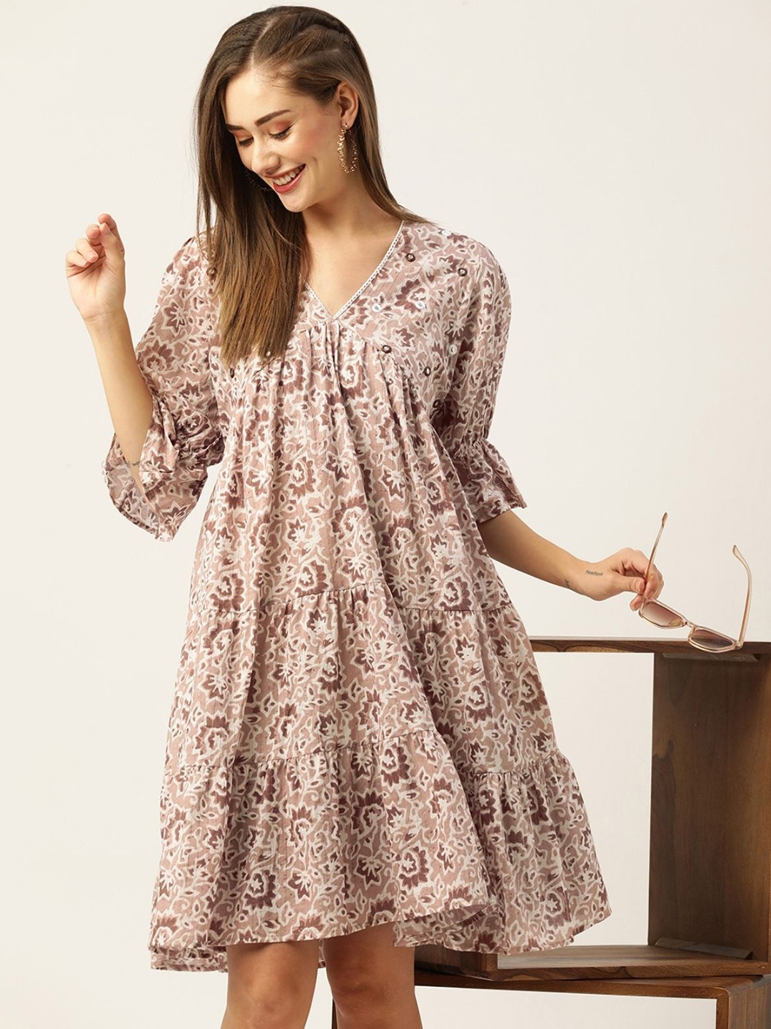 

ODETTE Floral Print Flared Sleeve A-Line Dress, Beige