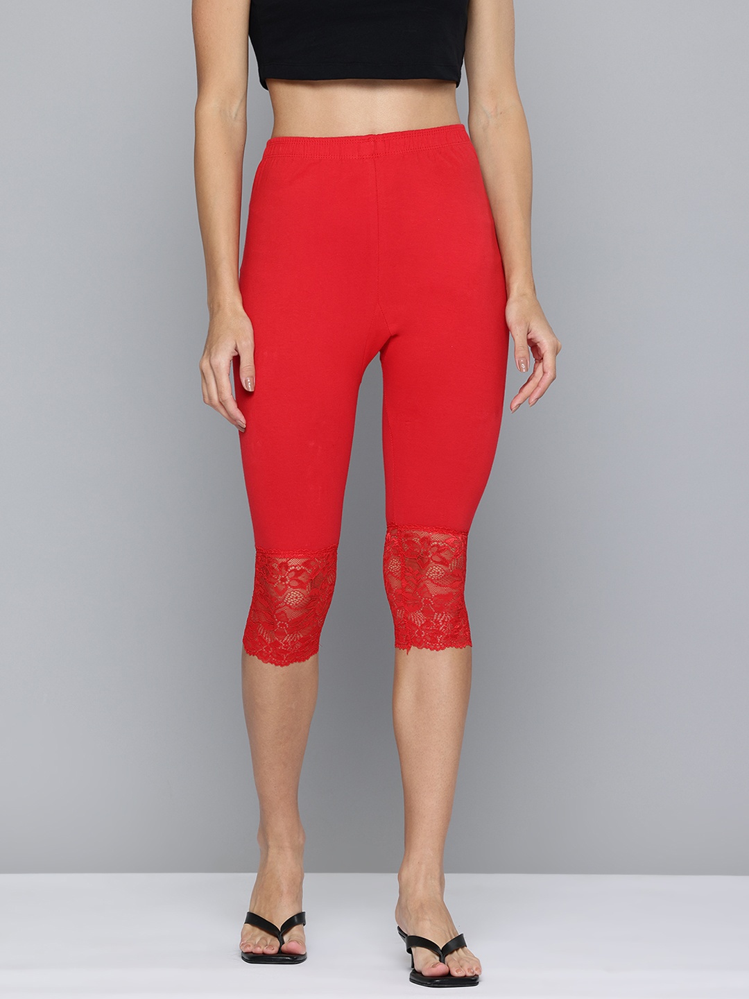 

Jinfo Skinny Fit Capris, Red