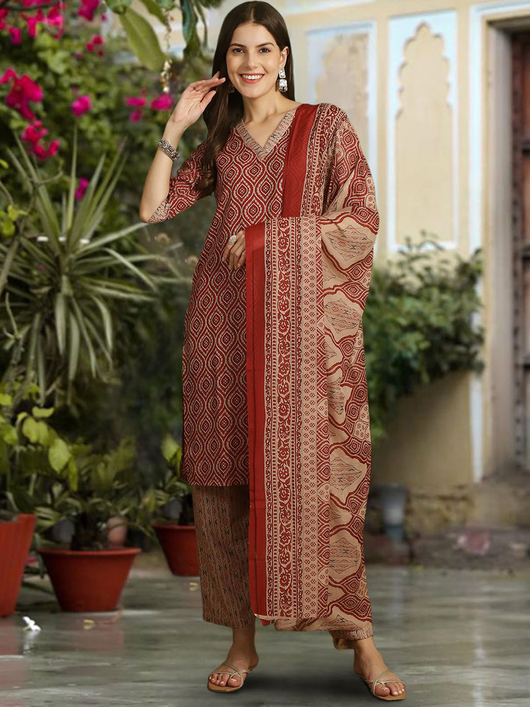

7Threads Ethnic Motifs Printed Pure Cotton Straight Kurta with Trousers & Dupatta, Maroon