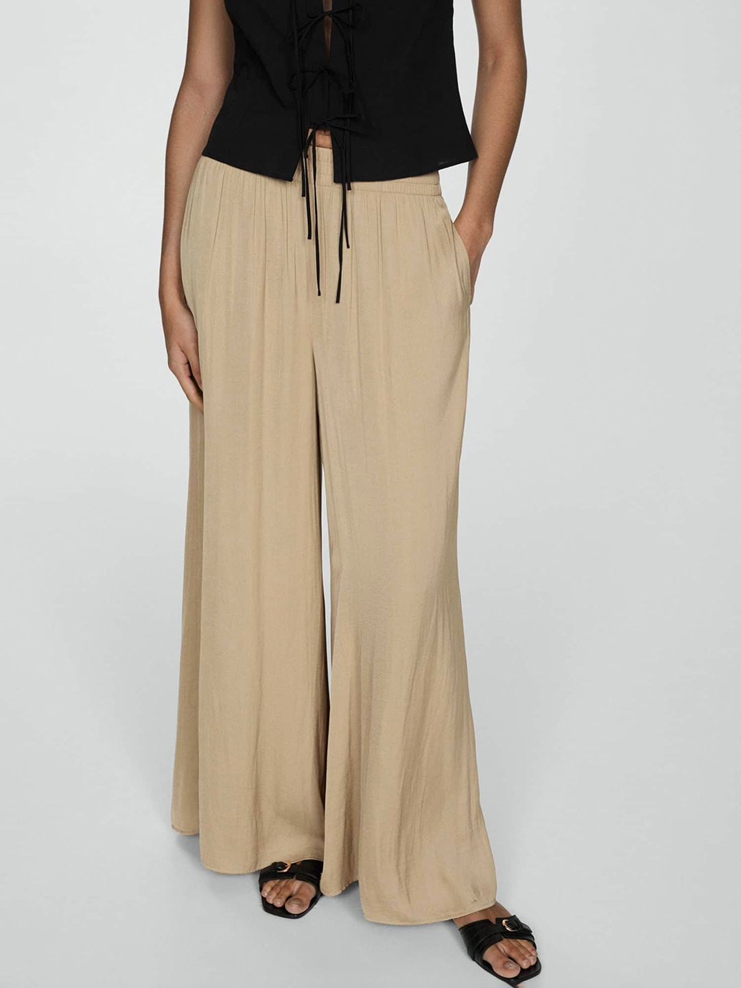 

MANGO Women Pleated Trousers, Beige