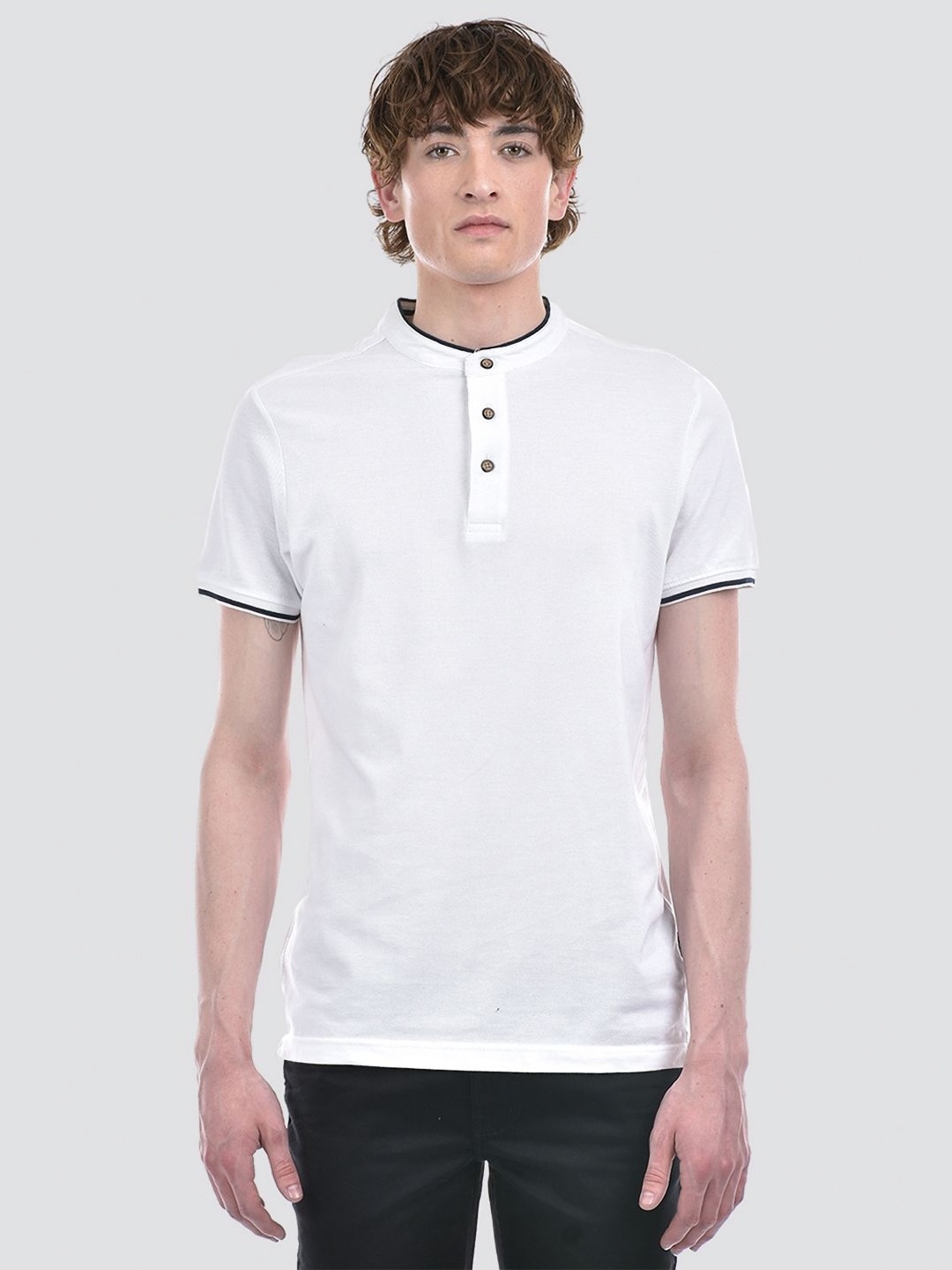 

Numero Uno Men Solid Mandarin Collar T-shirt, White