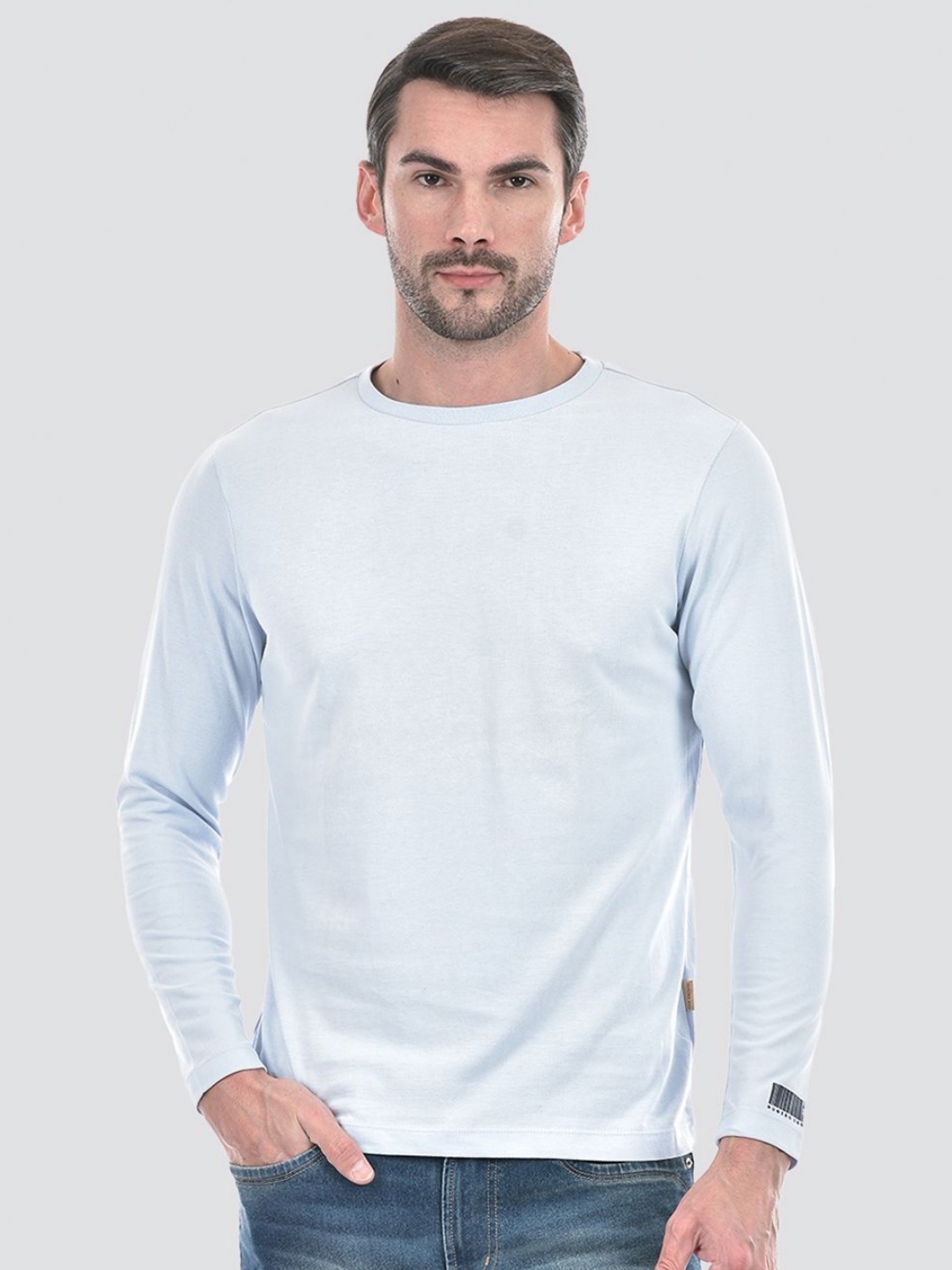 

Numero Uno Men Solid Round Neck T-shirt, Blue