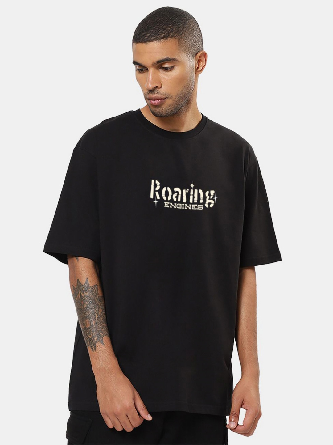 

Mad Over Print Roaring Engines Oversized Men Tshirt_S, Black