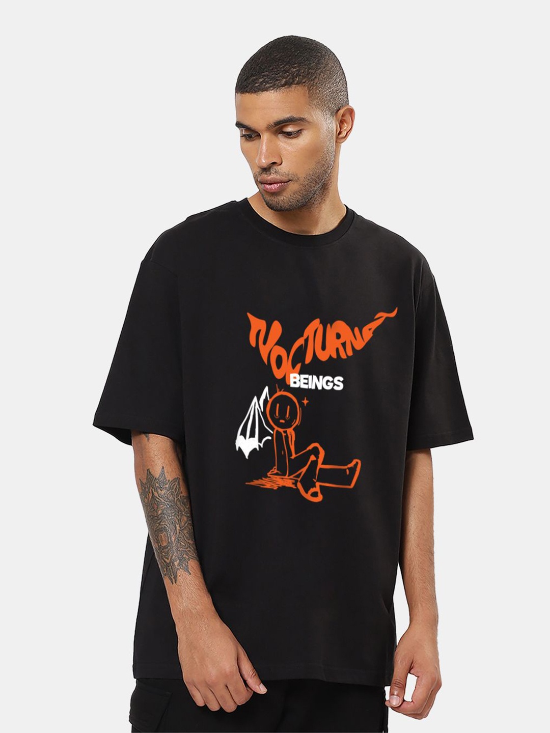 

Mad Over Print Men Printed Applique T-shirt, Black