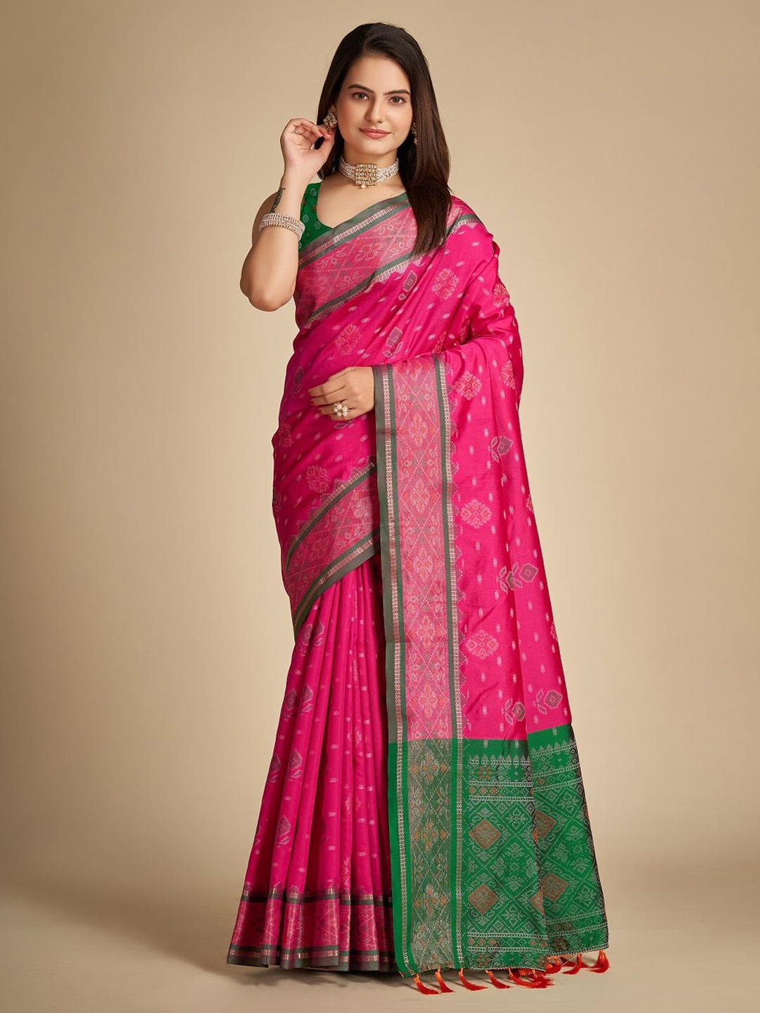 

Iris Woven Design Zari Patola Saree, Pink