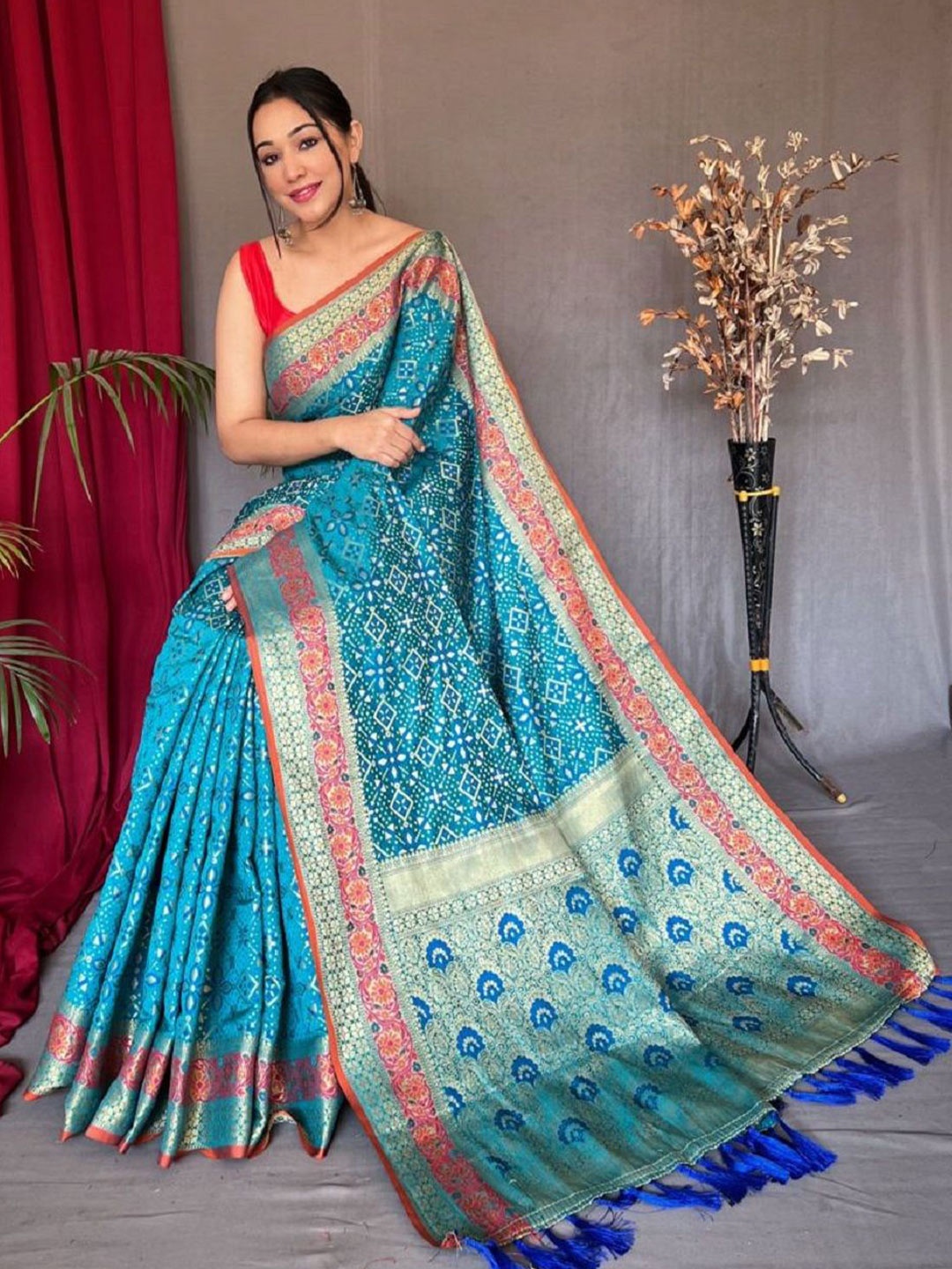 

Iris Woven Design Zari Patola Saree, Blue