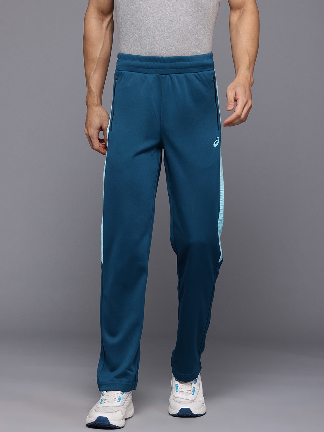 

ASICS Men Smart Fit Training Track Pants with Reflective Details, Blue