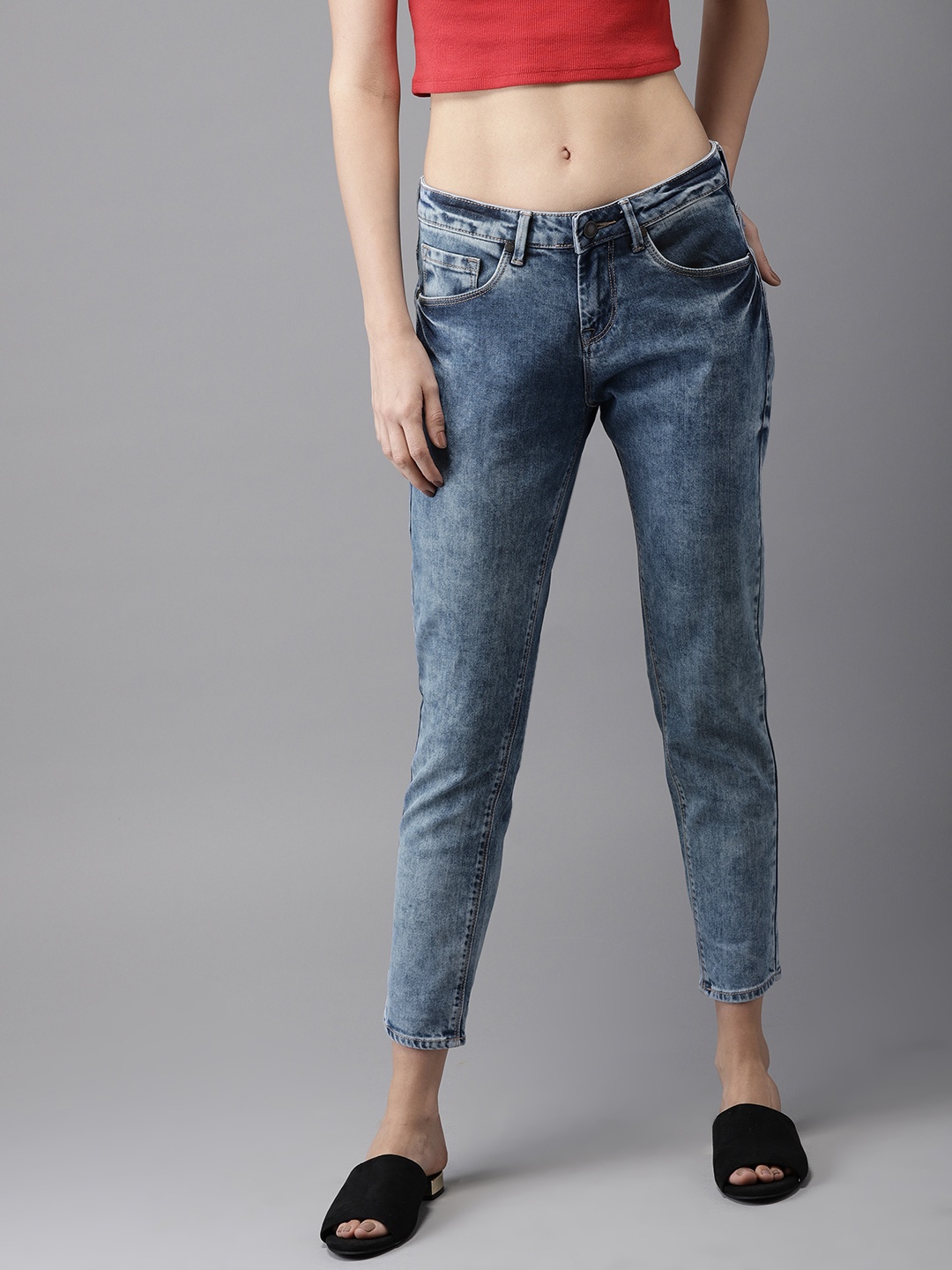 

HERE&NOW Women Blue Skinny Fit Mid-Rise Clean Look Stretchable Cropped Jeans