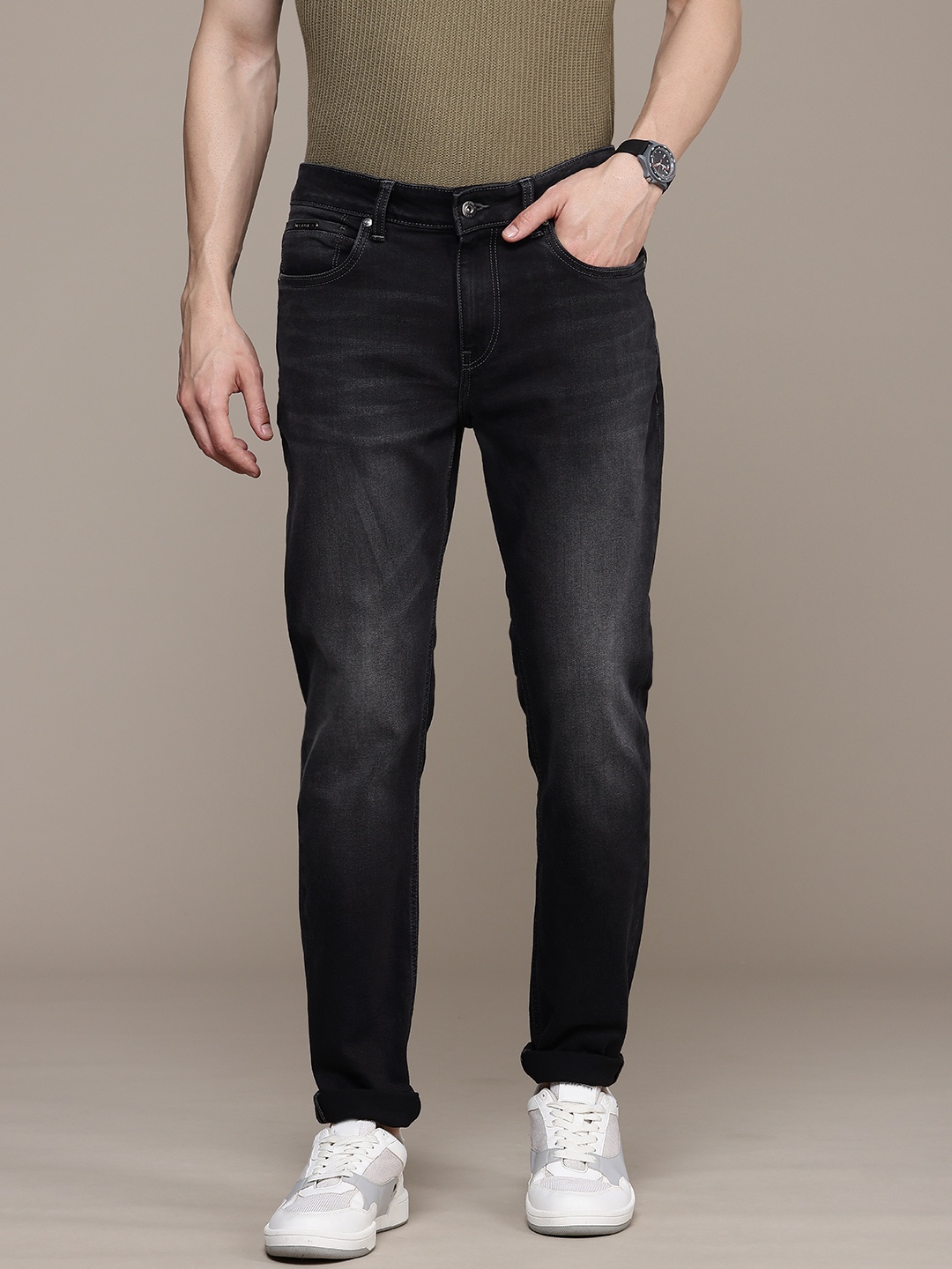 

Nautica Men Slim Fit Light Fade Stretchable Jeans, Black