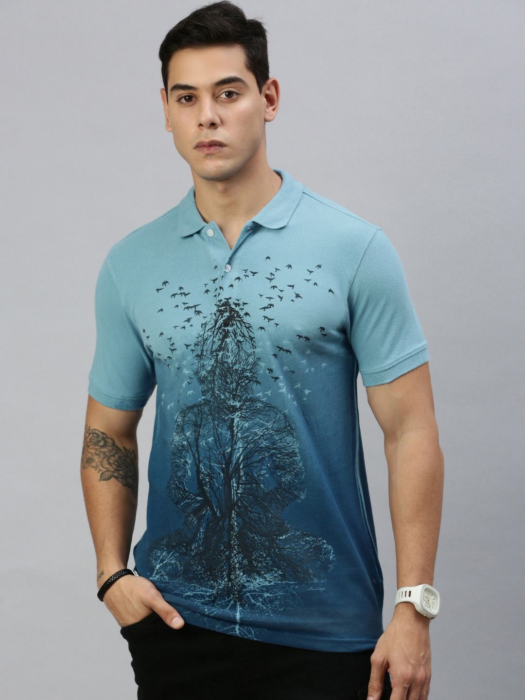 

Huetrap Men Graphic Printed T-shirt, Navy blue