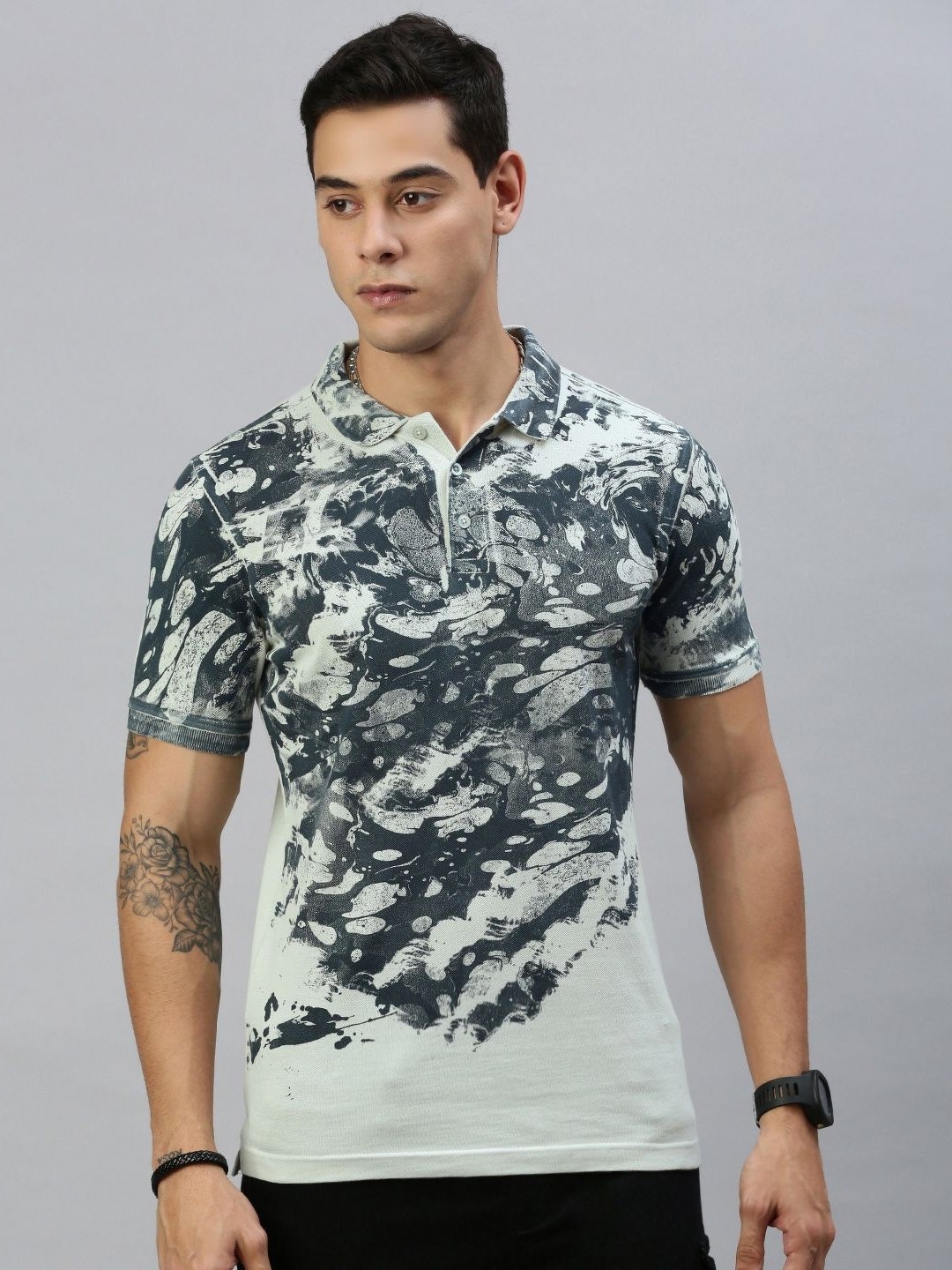 

Huetrap Men Abstract Printed Polo Collar Pure Cotton T-shirt, Blue
