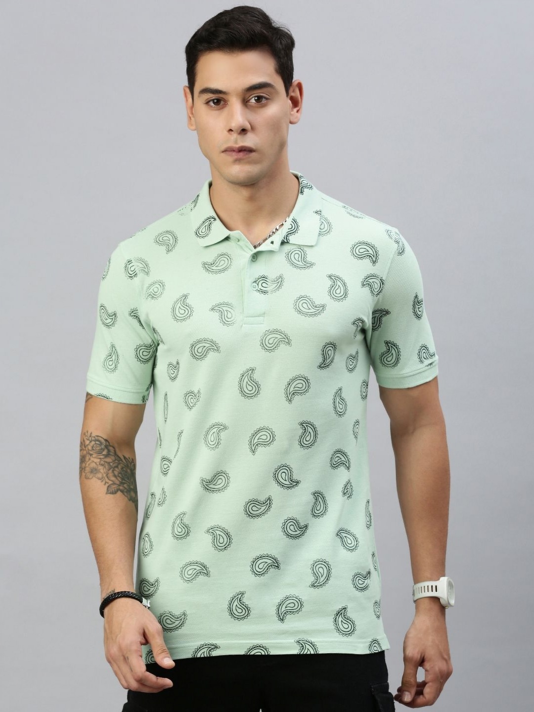 

Huetrap Men Abstract Printed Polo Collar Pure Cotton T-shirt, Green
