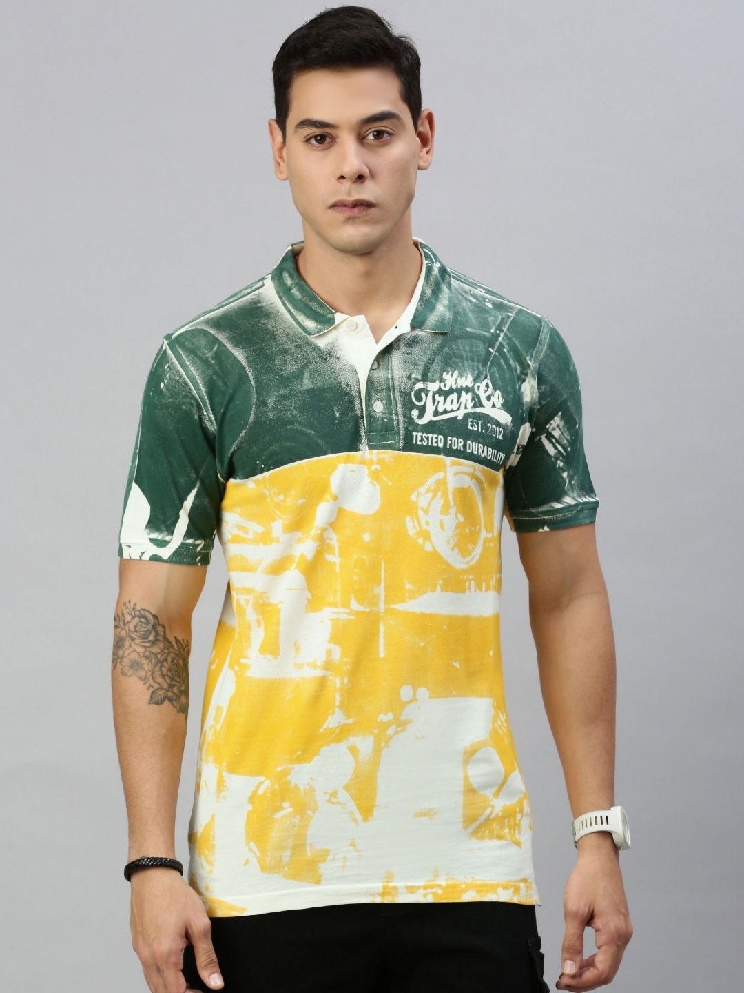 

Huetrap Men Colorblocked Printed Polo Collar Pure Cotton T-shirt, Green