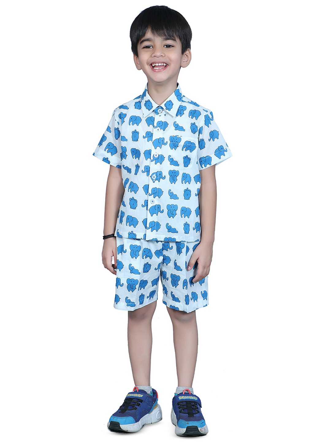 

EthIndia Boys Conversational Printed Pure Cotton Shirt With Shorts, White