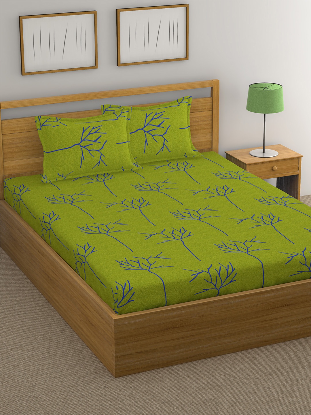 

Huesland Green & Blue Floral 144 TC Cotton King Bedsheet with 2 Pillow Covers