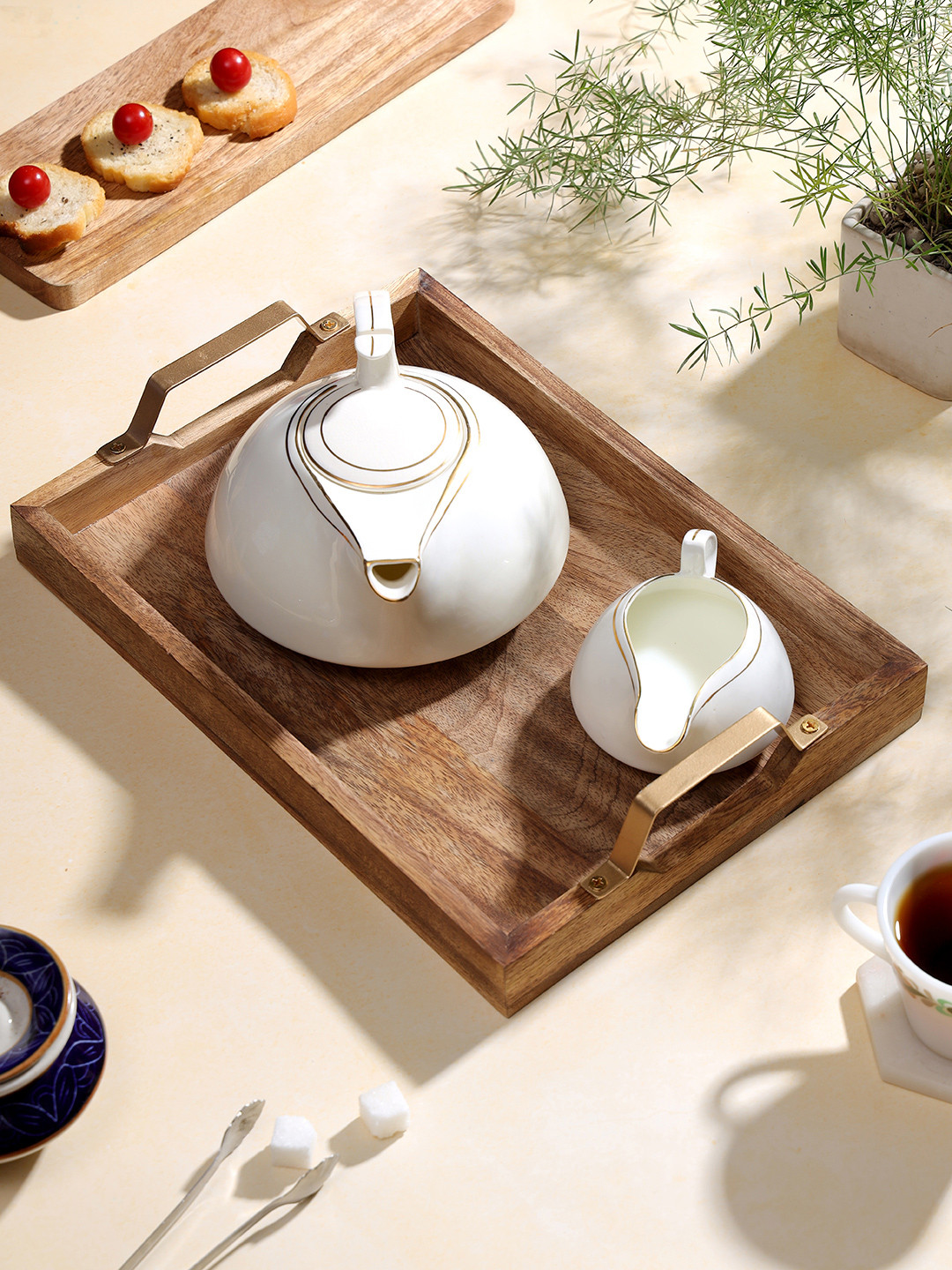 

DULI Brown Wooden Serving Tray