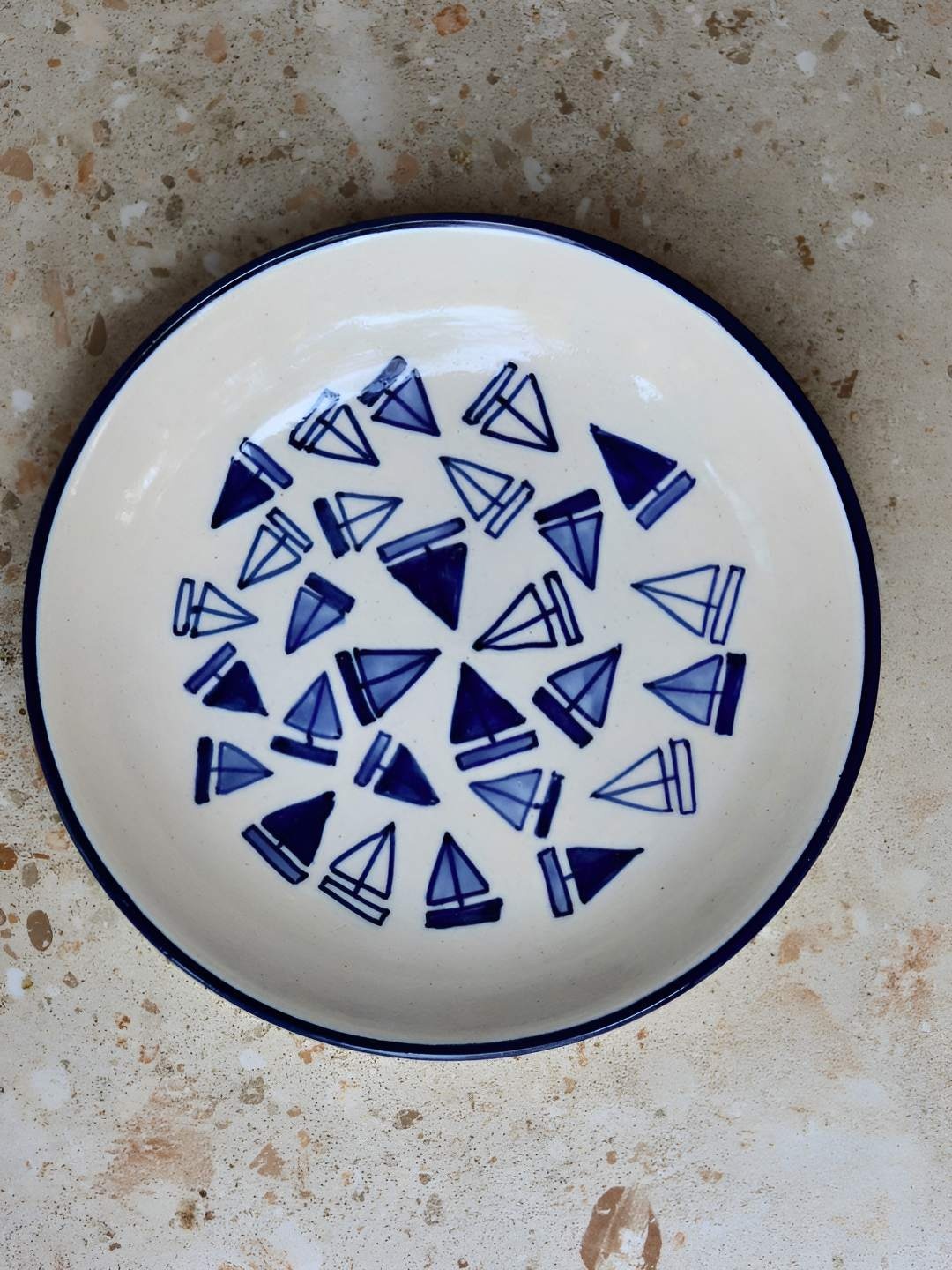 

WEAVING HOMES White & Blue Printed Ceramic Plate