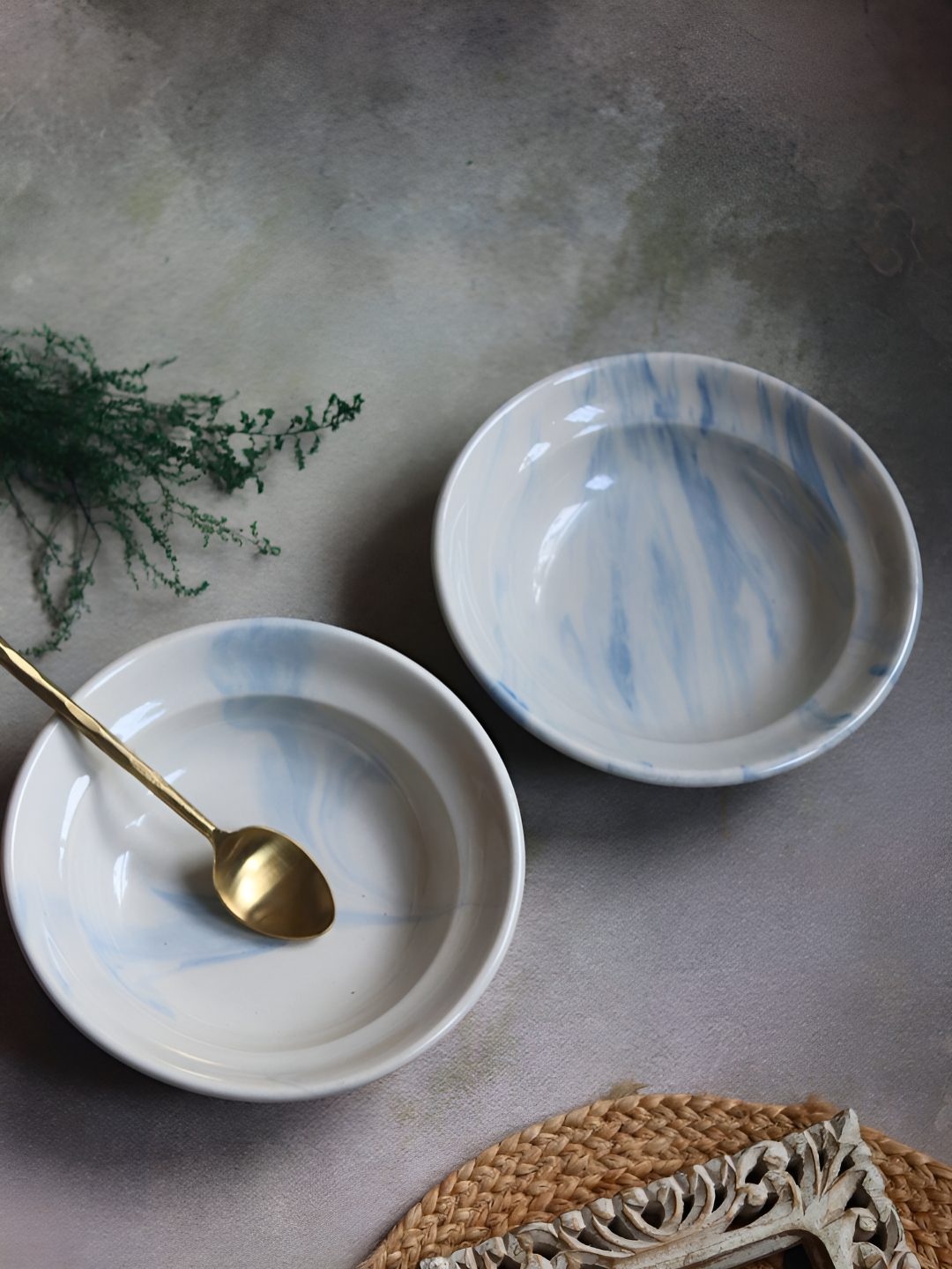 

WEAVING HOMES White & Blue 2 Pieces Printed Pasta Plates