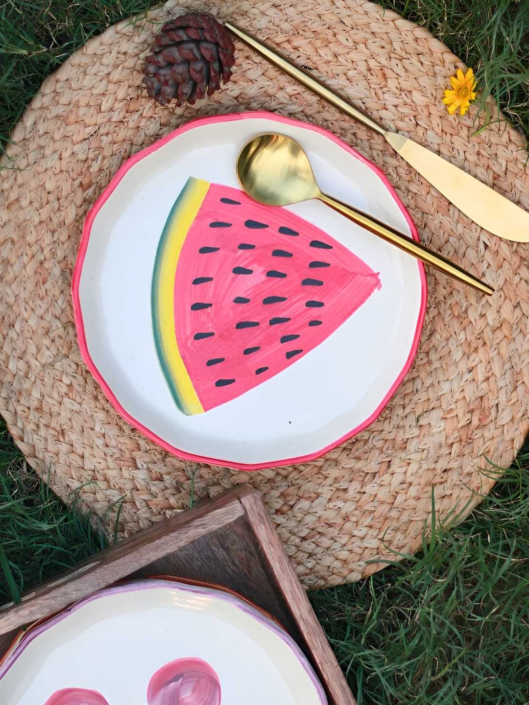 

WEAVING HOMES White & Red Watermelon Printed Microwave Safe Ceramic Plate