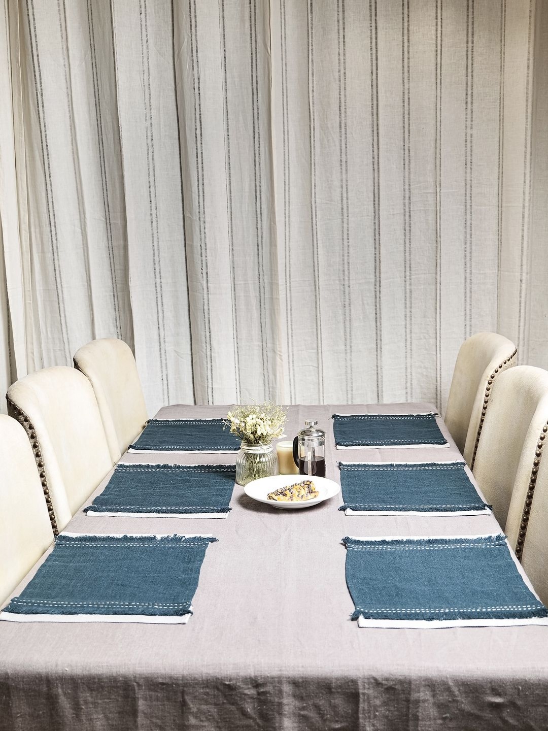 

Amora Blue 6 Pieces Textured Table Placemats
