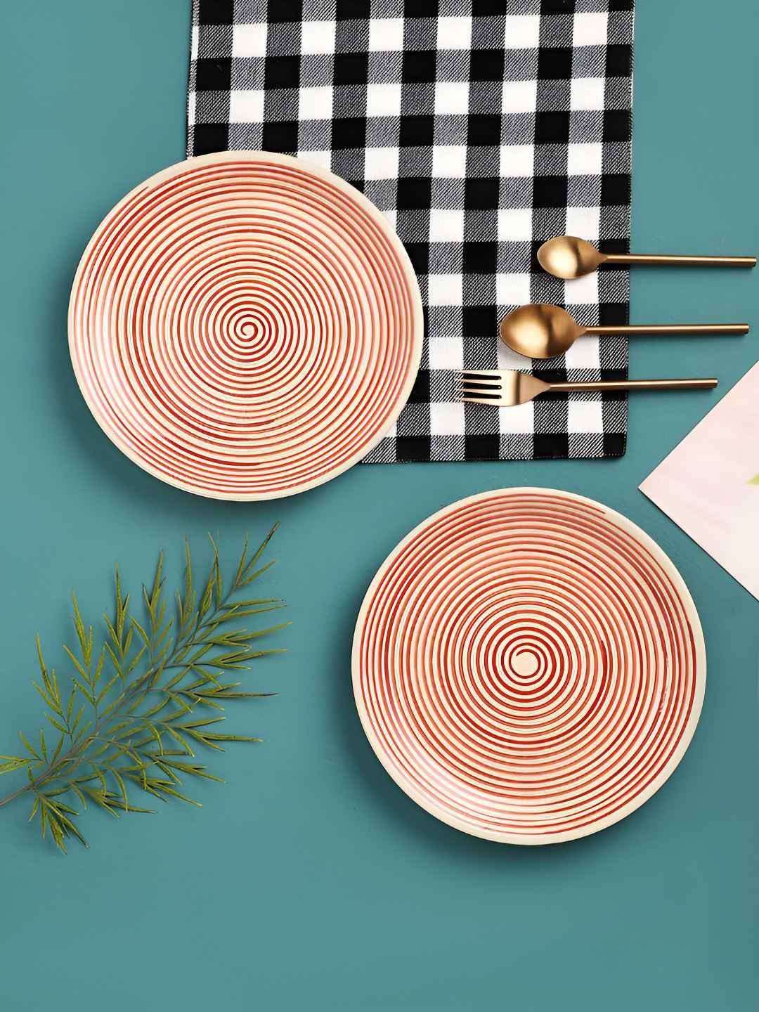

Aura Blue & Cream 2 Pieces Spiral Printed Glossy Ceramic Plates, Red