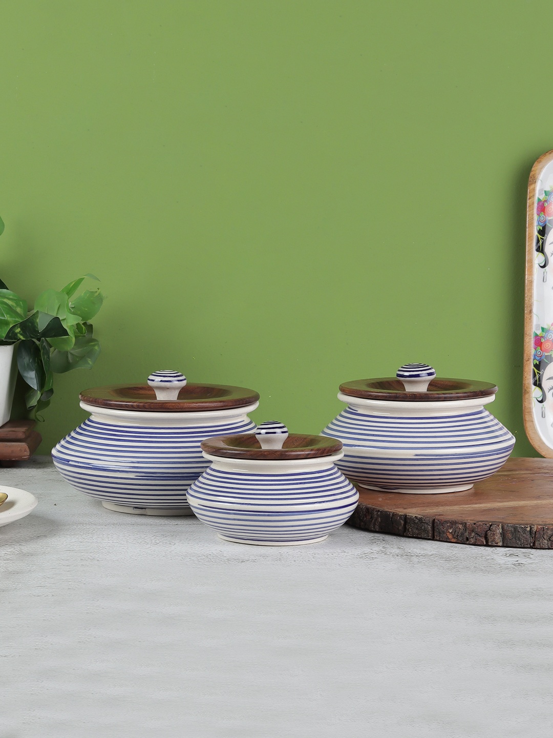 

Aura Blue & White 3 Pieces Printed Ceramic Glossy Serving Bowls