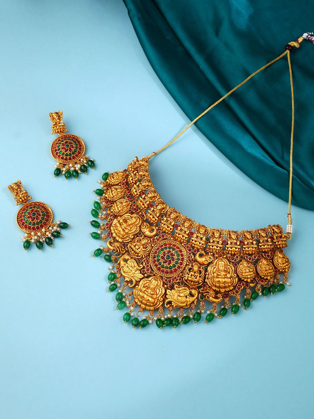 

Yellow Chimes Gold-Plated Stone Studded Beaded Jewellery Set