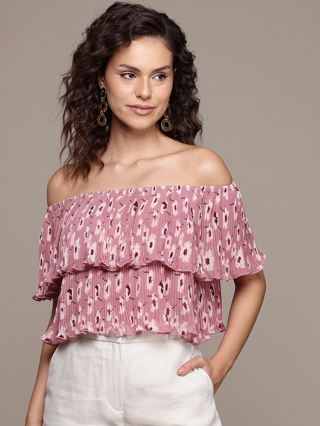 

Label Ritu Kumar Print Off-Shoulder Flared Sleeve Georgette Bardot Top, Pink