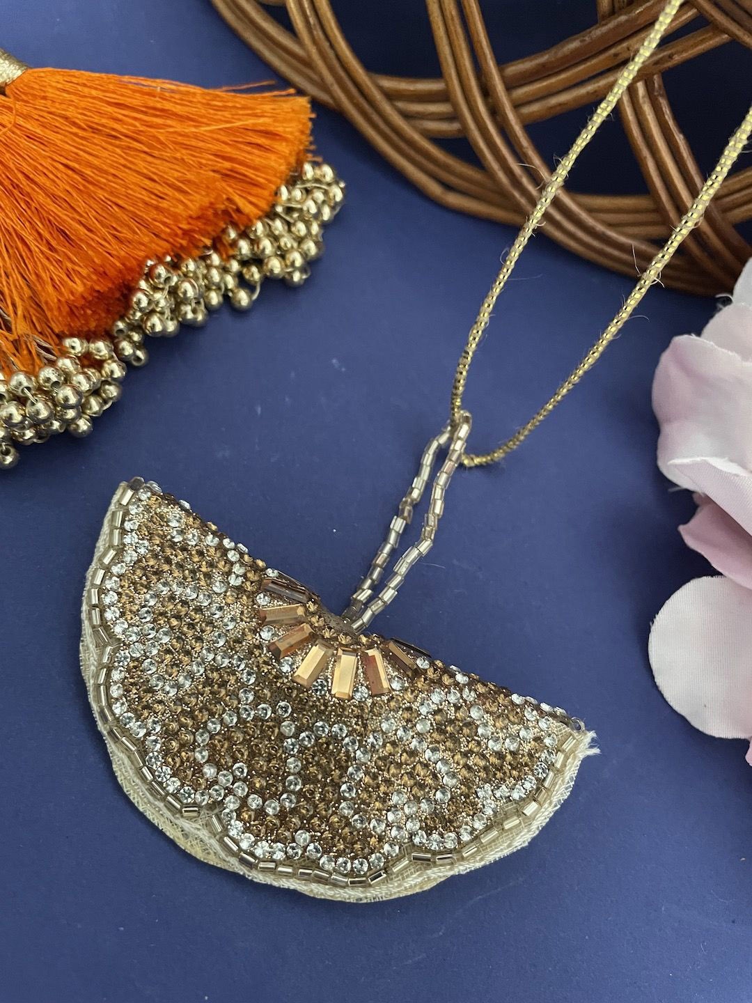 

Digital Dress Room Heart Stone Thread Latkan Lumba Rakhi, Gold