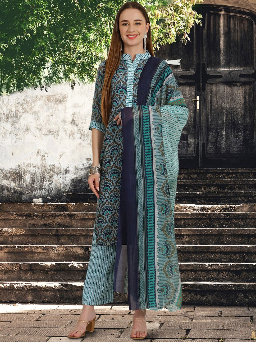 

7Threads Ethnic Motifs Printed Regular Pure Cotton Straight Kurta With Trousers & Dupatta, Teal